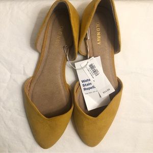 OLD NAVY NWT Mustard Point Toe Flats